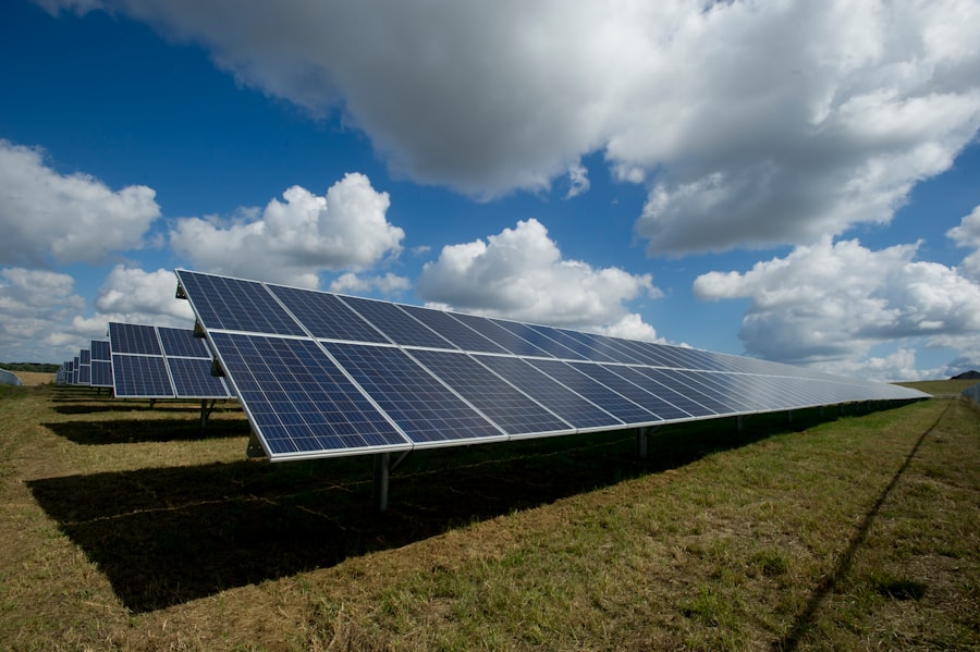 Innowacje w energetyce odnawialnej: przyszłość zielonej energii