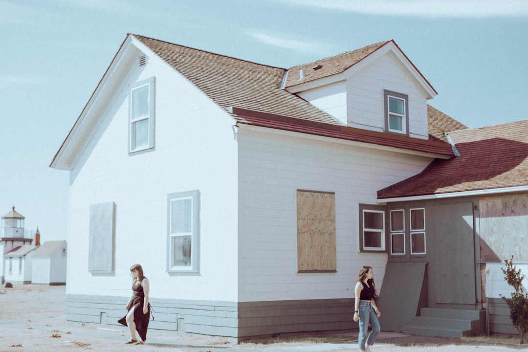 Photo Domy jednorodzinne budowa -> "single-family houses construction"